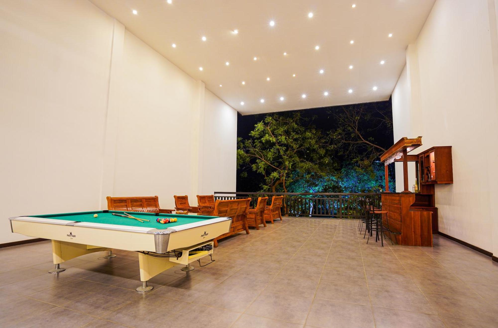Grand Tamarind Lake Kataragama Exterior photo
